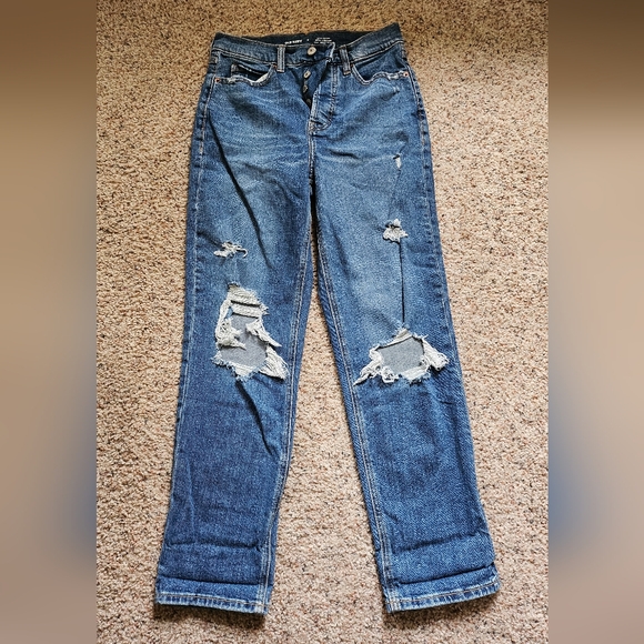 Old Navy Extra High-Rise Sky-Hi Straight Jeans (Size 4) - Picture 3 of 5